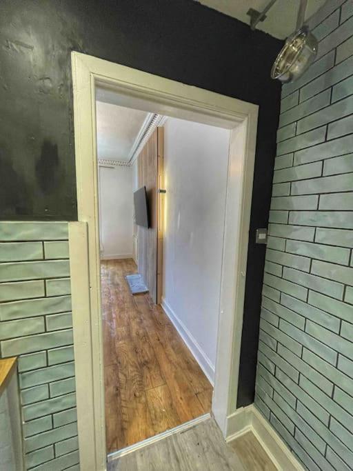 1 Bed Apartment EDI Exterior foto